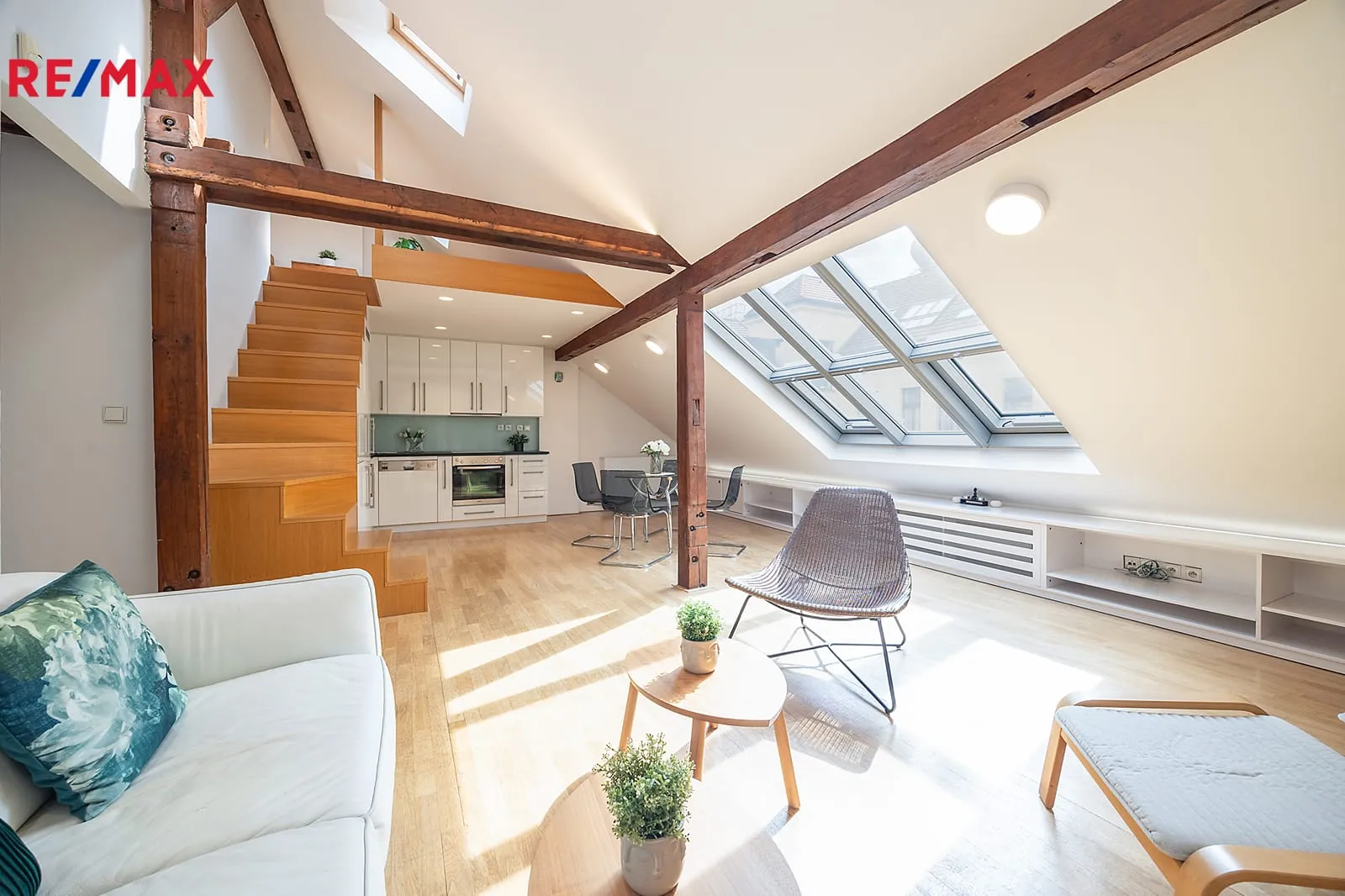 Fotografie Prodej bytu 2+kk v osobním vlastnictví 66 m², Praha 1 - Staré Město — 6