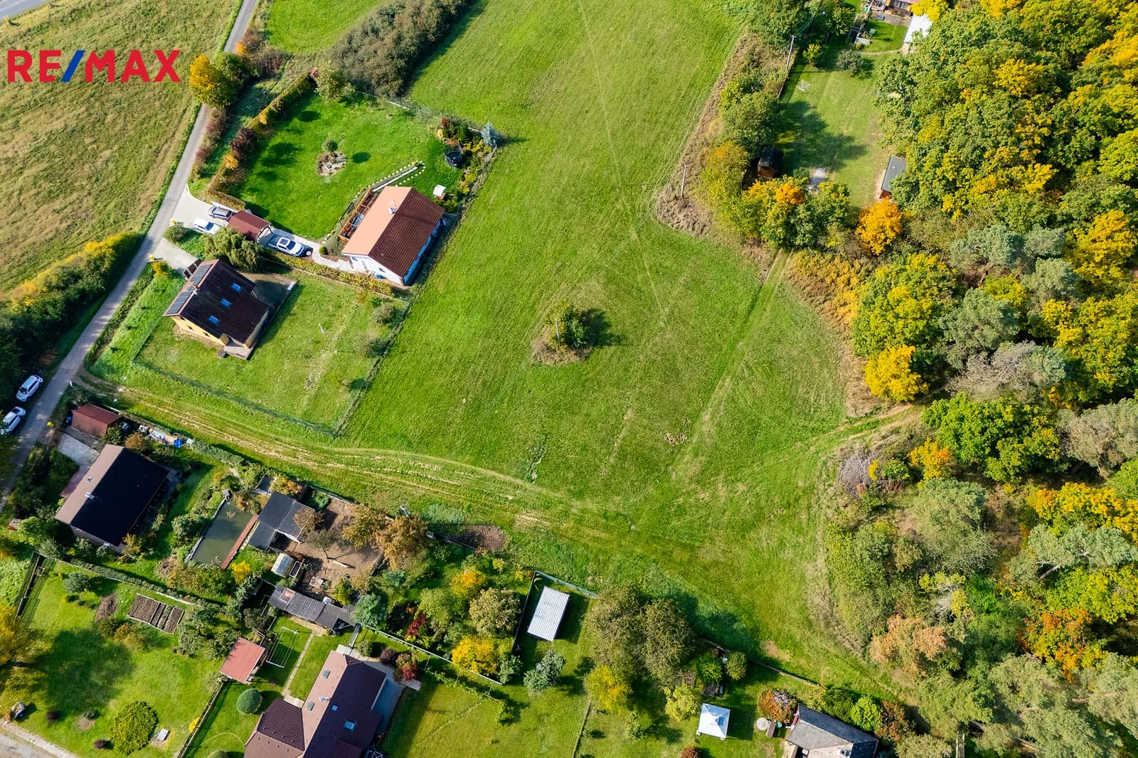 Fotografie Prodej pozemku 4000 m², Lážovice — 5