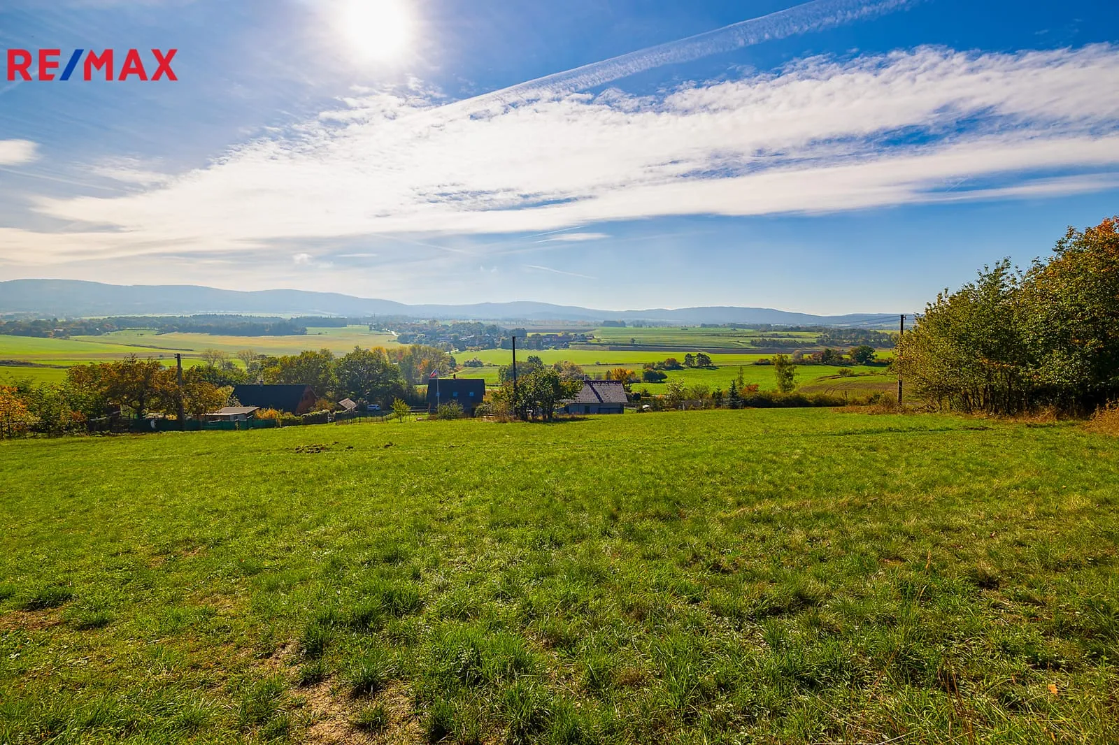 Fotografie Prodej pozemku 4000 m², Lážovice — 8