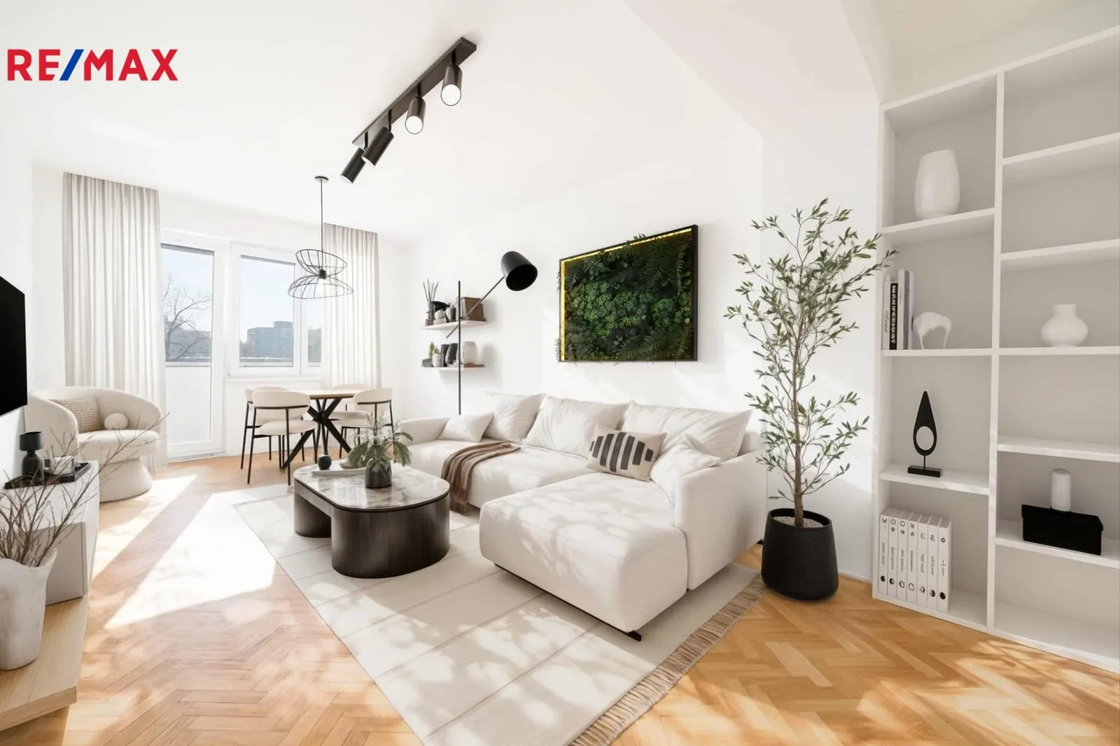 Fotografie Prodej bytu 2+1 v osobním vlastnictví 53 m², Praha 3 - Žižkov - 2