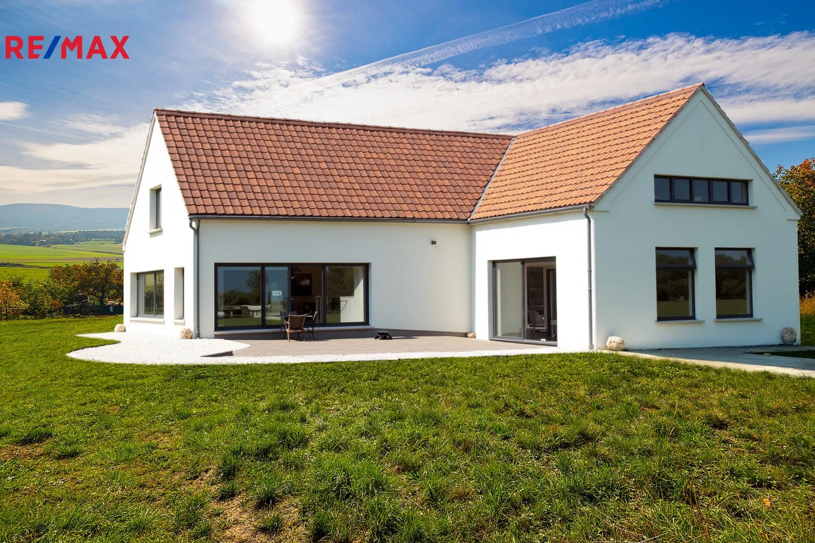 Fotografie Prodej pozemku 4000 m², Lážovice — 9